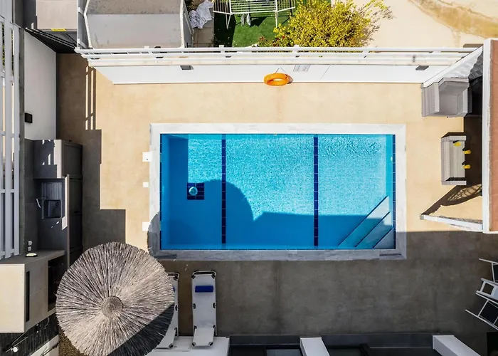 Villa Alassia 16 By Ezoria Paralimni