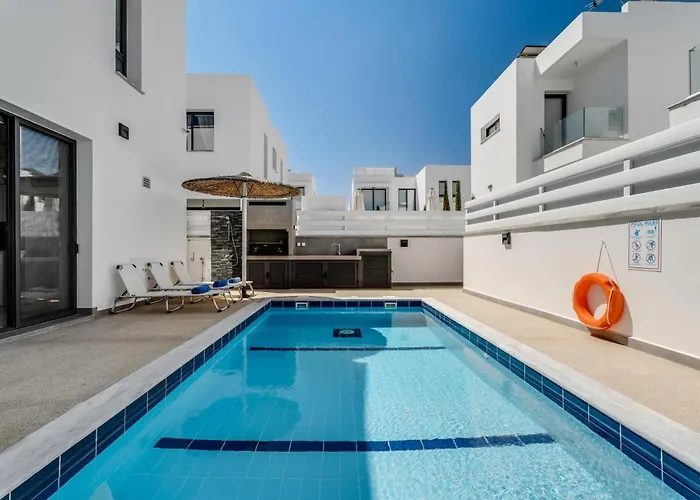 Alassia 16 By Ezoria